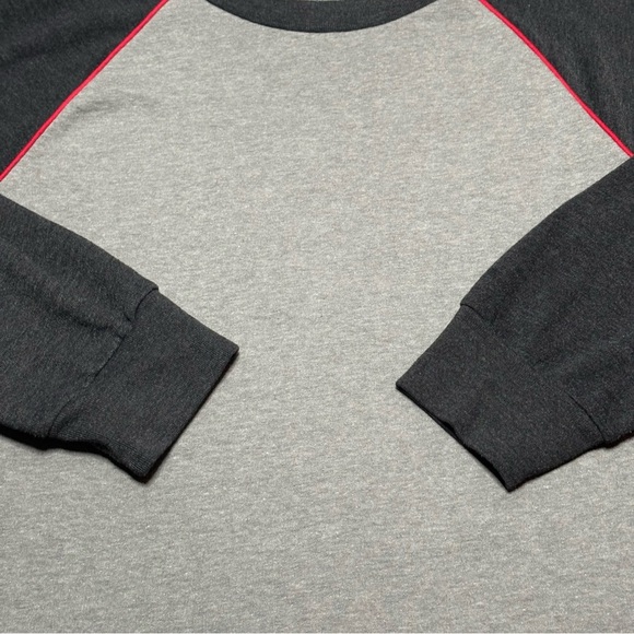 PINK Victoria's Secret Women’s Large Gray and Black Sweatshirt with Red Trim - Picture 3 of 11